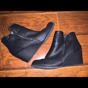 Rampage Mabel Black ankle boot Wedges, Size 9.5